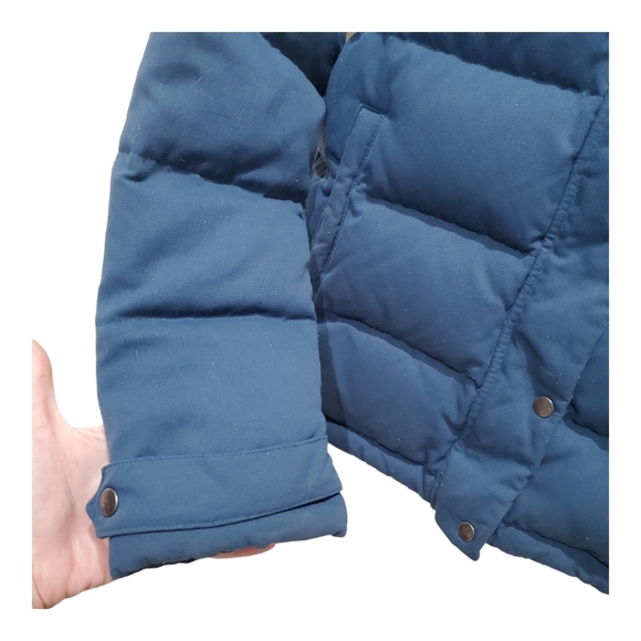 Patagonia womens Bivy Jacket Size Small S down Puffer Aqua Red EUC - Picture 4 of 6